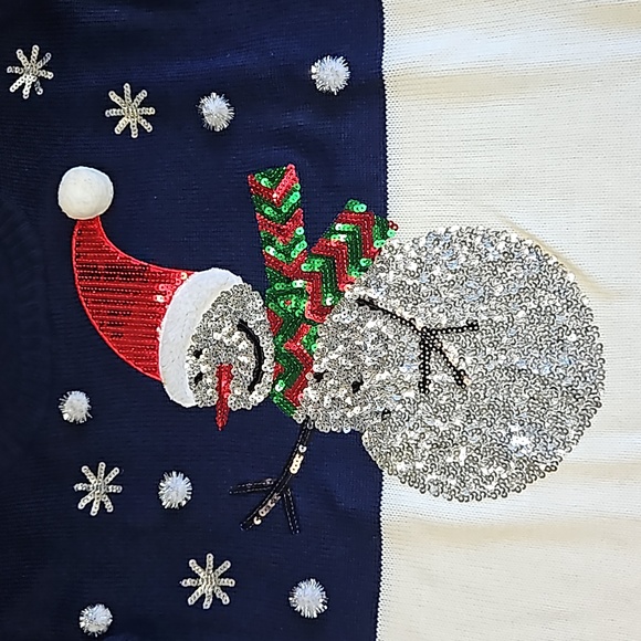 Festive Holiday Ugly Sweater Holiday Traditions Size M - Picture 7 of 7